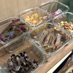 食べ放題スナック各種