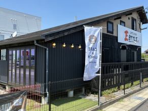 オープンキッチンでシェフの職人技をお愉しみ頂けるのも「鉄板バル　E.STYLE」ならでは。忘年会・新年会・歓送迎会・ご家族での集まり・誕生日会等様々なシーンに対応いたします。貸切は8名様～承りますので、お気軽にご相談ください。