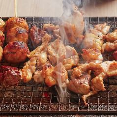 【2時間飲み放題付き】壺漬けもも・豪華8種盛りが楽しめる鶏焼肉コース　全8品★5,000円（税込）