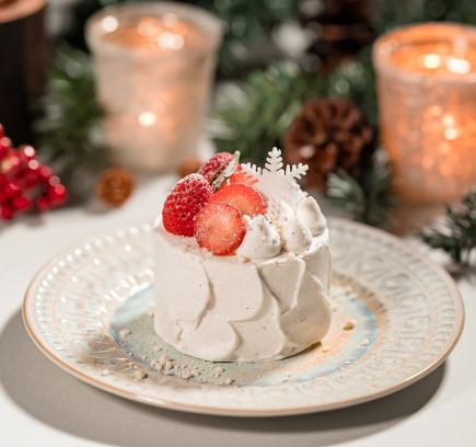 【조기 예약 특전! 약 20 % OFF】 건배 술과 미니 크리스마스 케이크가 붙은 호화로운 Xmas 코스