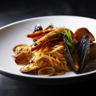 【平日限定！】パスタ・メイン・デザートが選べるディナーコース　おひとり様4,500円（税込）