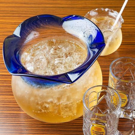 A special fishbowl highball for a relaxed girls' night out