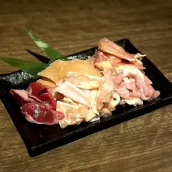 鶏焼肉 鶏肉五種盛り合わせ 