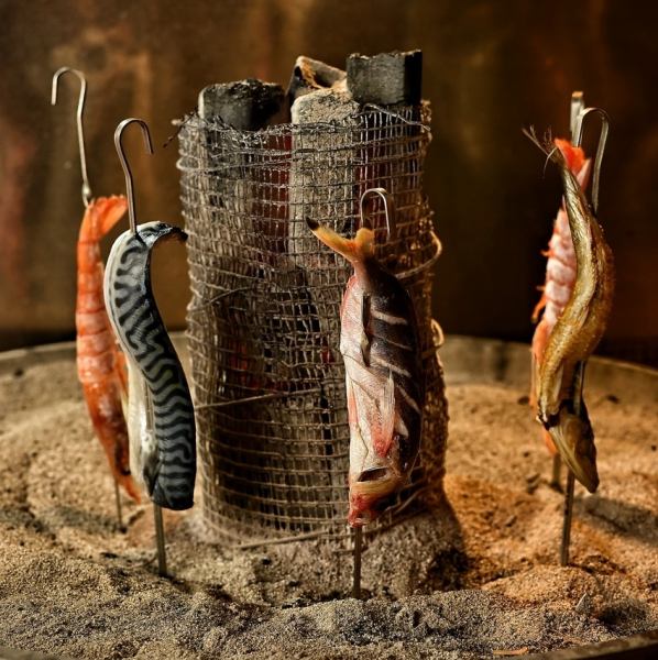 【原子焼き】究極の焼き魚と呼ばれる逸品!じっくり焼き上げ、魚や海鮮の旨味凝縮。お酒との相性バツグン◎