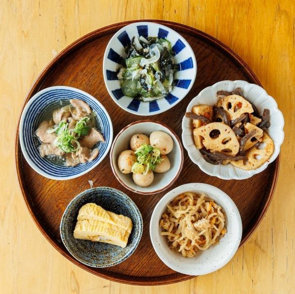 おすすめ☆日替わりのおばんざい５種盛り！