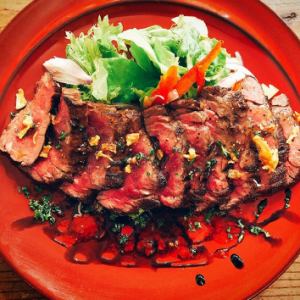 Carefully Selected! Superb Black Beef Kainomi Tagliata ~Popular Steak~
