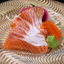 Salmon sashimi