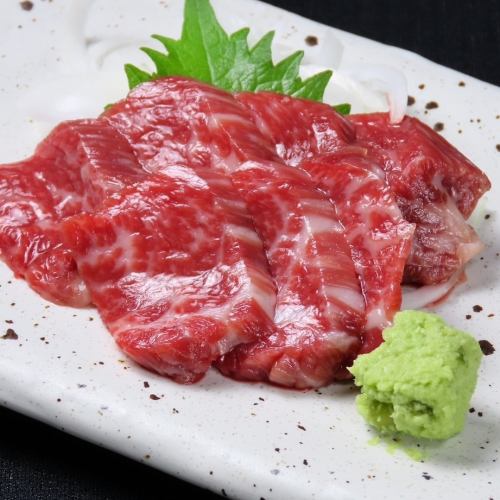 Marbled horse meat delivered directly from Kumamoto