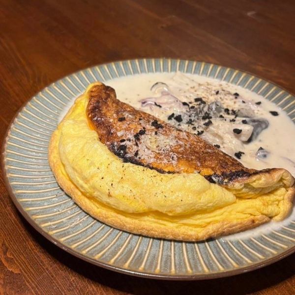 【ふわふわ絶品スフレオムレツ】お味は明太子/木の子からお選びいただけます♪