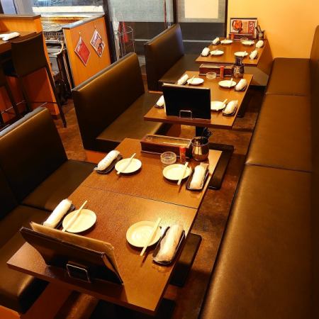 [12 seats x 1 table] Table seats are available for 2 to 12 seats! There is also a large TV next to it, so you can enjoy a drinking party while enjoying sports watching etc ☆