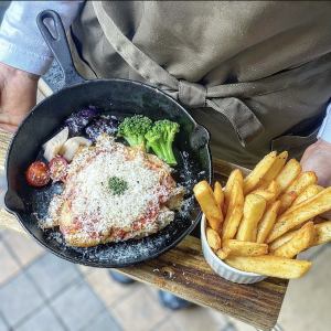 チキンパルミジャーナ
