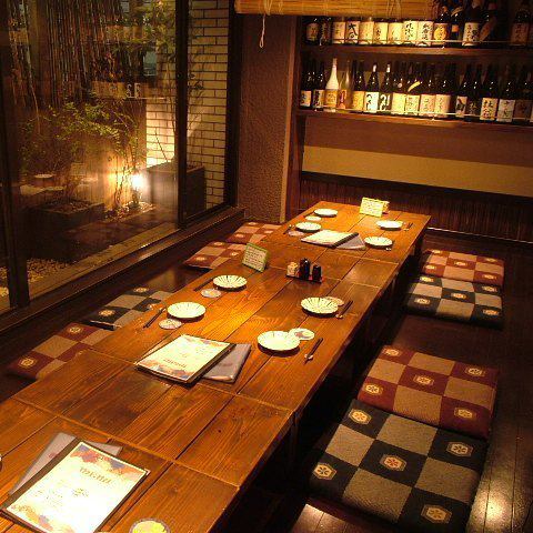 Currently, the tatami room can only be used by 10 or more people who made a reservation the day before.