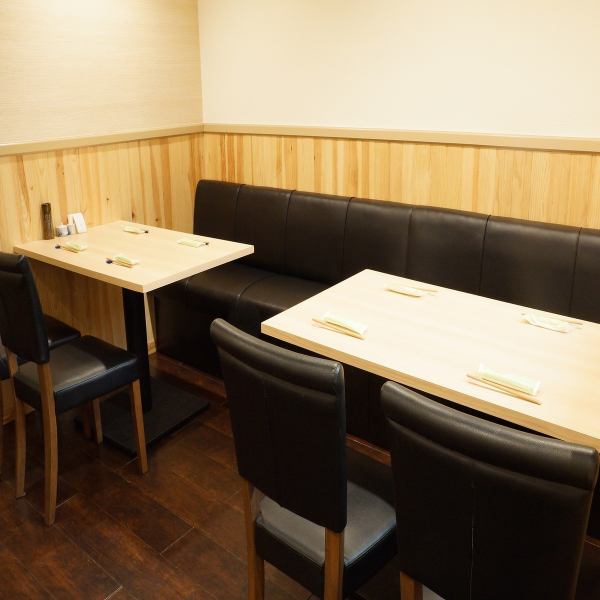 A spacious table seat.It can be used for 2 people, 4 people and up to 8 people.Please use small groups such as drinking party in the family, family, small banquet after work.It is difficult to make a reservation on the day because of the hugely popular seat.When making a reservation, please make sure to make a reservation the day before.