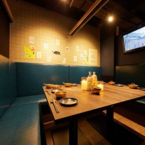 The private room is a glamping space full of private feeling ♪ When you enter the store, a calm atmosphere based on wood spreads.Private rooms with gentle lighting are also ideal for joint parties.