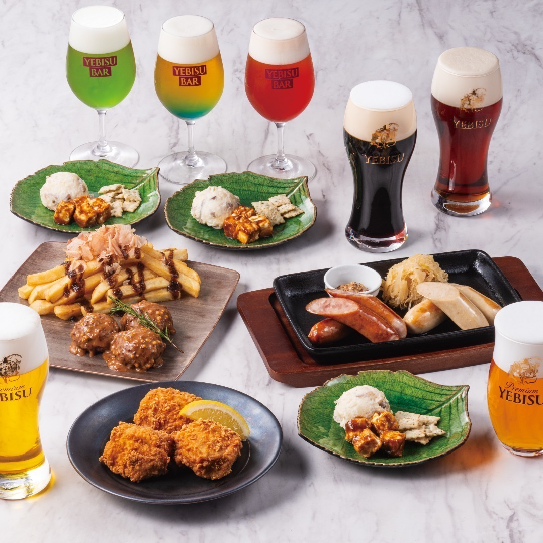 We offer a wide variety of all-you-can-drink courses, perfect for girls' nights out!
