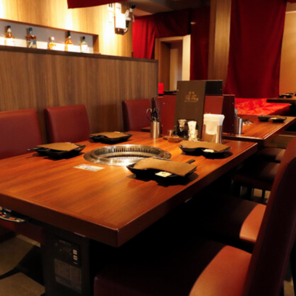 【◎Enjoy a luxurious time in a spacious space◎】When you enter the restaurant with a calm atmosphere, you will be greeted by spacious table seats.Of course, how about having a meal with your family, or with someone special?