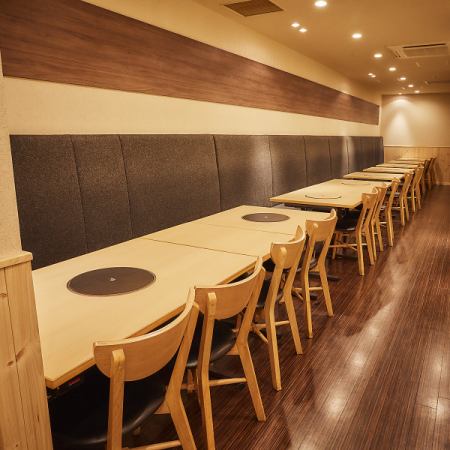 Perfect for drinking parties, banquets, girls' nights, birthdays, and anniversaries. Our pride and joy is our relaxing Japanese-modern interior. We're conveniently located just a 3-minute walk from Sapporo Station. We also offer lots of special offers and coupons!