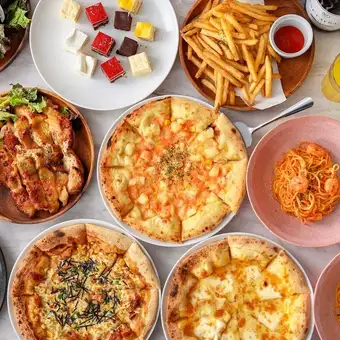 学生限定ピザバイキング！パスタやスイーツ等も！2時間2500円