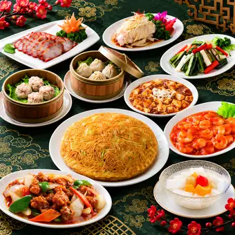 Course A | Enjoy our famous Meiran fried noodles & shrimp chili! 10 dishes in total, 120 minutes all-you-can-drink included. Perfect for year-end and New Year's parties!