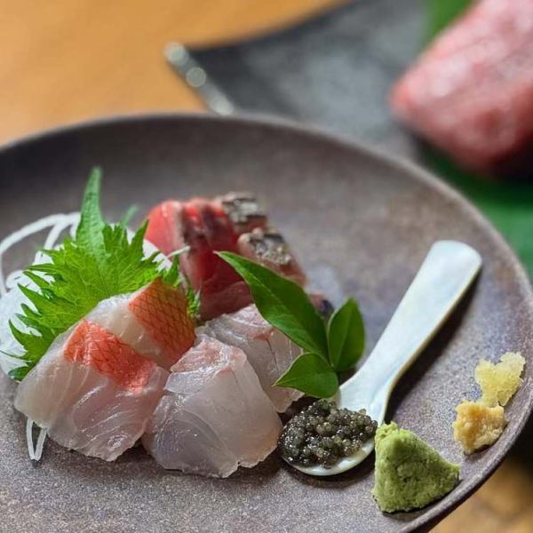 【新鮮な魚介を囲炉裏で楽しむ至福の味】