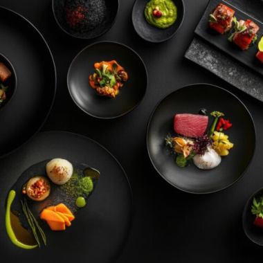 予約限定【歩く花】名物コース～(時間無制限プレミアム飲み放題付き)7000円を6000円で提供