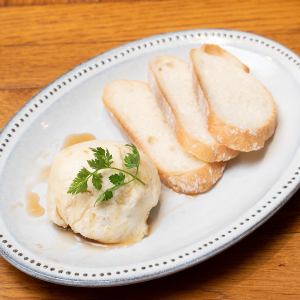Sweet potato cream cheese with baguette (3 slices)