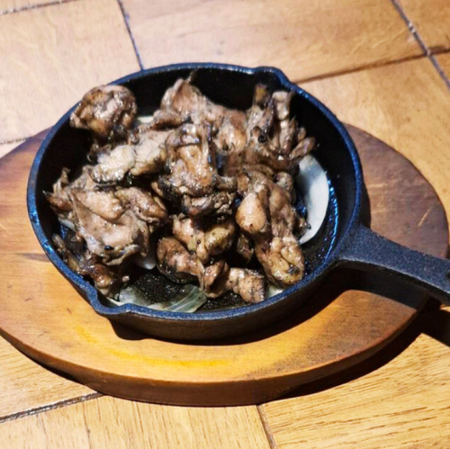 炭火焼きで素材本来の旨みを最大限に引き出す調理