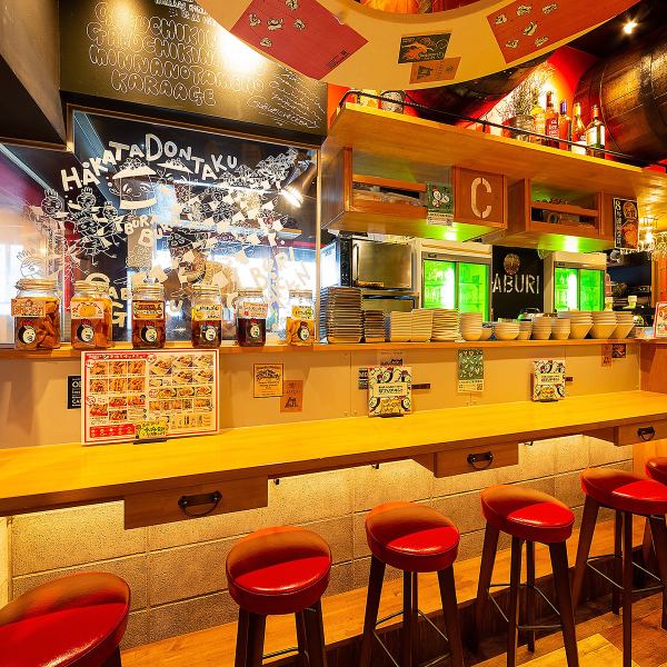 A 5-minute walk from Tenjin Station, the stylish bar is a spacious store with a feeling of openness ♪ If you want to get excited, here! The cozy atmosphere is very popular with customers !! Standing drinks and crispy rice are OK ★ Of course, banquets, girls-only gatherings We also accept joint parties! [Tenjin Bar Banquet] * We are trying to manage the hygiene inside the store so that our customers can enjoy it safely!