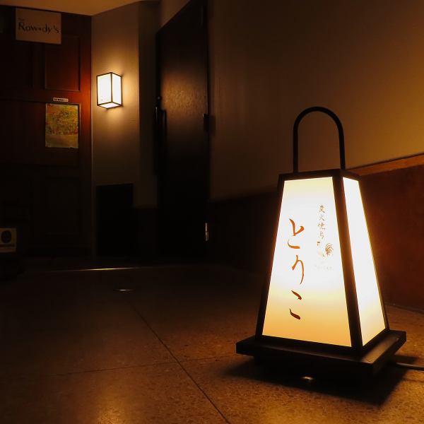 広々とした店内は、貸切も承っております。15名様からご利用いただけますので、大人数での会社宴会や同窓会など、様々なシーンでご利用いただけます◎人数やご予算に合わせて、お客様だけの特別な宴会プランをご提案いたしますので、お気軽にご相談ください。