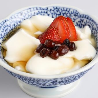 豆花杏仁豆腐
