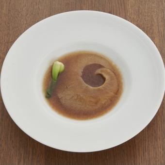 【贅沢コース】フカヒレ姿煮・点心四種盛りなど＋デザート付き全8品10000円(税込)