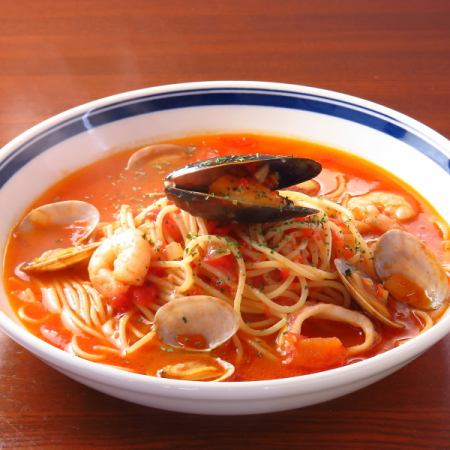魚介のトマトスープスパゲッティ