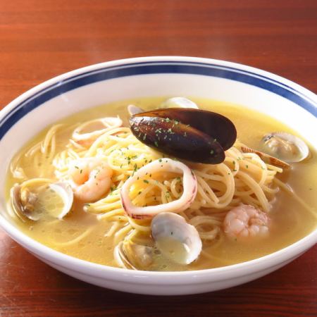魚介の塩スープスパゲッティ