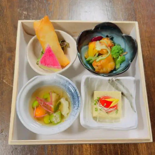 Obanzai set: 2500 yen
