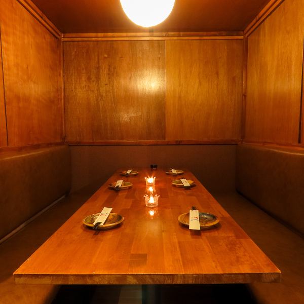 [Fully Private Rooms Available] Our fully renovated private rooms offer a sophisticated, modern, and relaxing private space.A space that makes you forget the hustle and bustle of Shinjuku.It's perfect for entertaining clients or for after-parties.Furthermore, you can enjoy celebrating the birthdays of your loved ones without any worries.Create lasting memories...♪ We offer comfortable private rooms where you can relax and unwind.