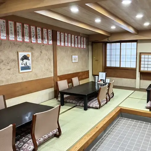 ゆったり過ごせるお席をご用意