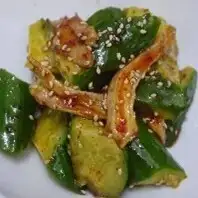 蒸鶏と胡瓜の辛和え
