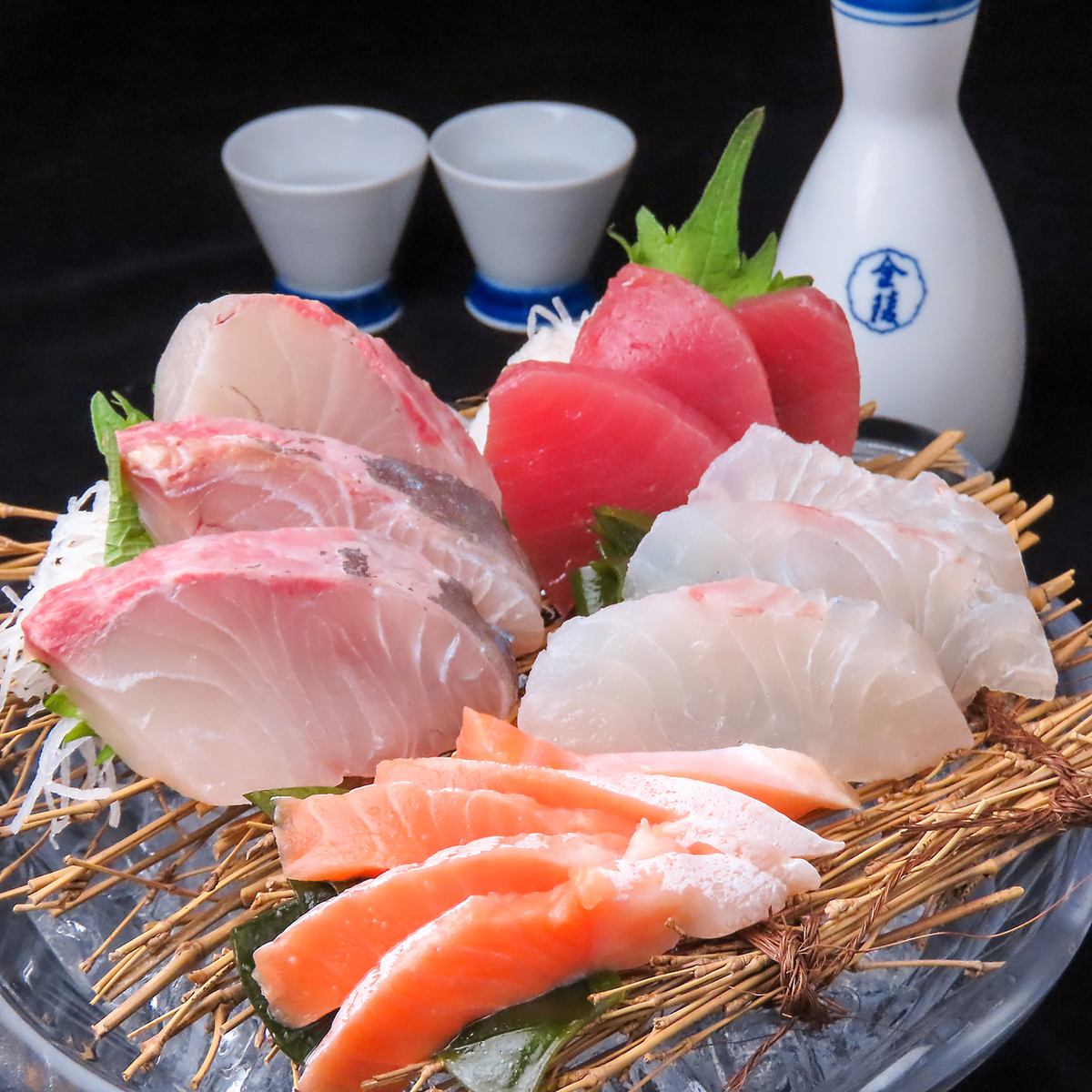鮮魚が楽しめる個室居酒屋！厳選牛もございます！
