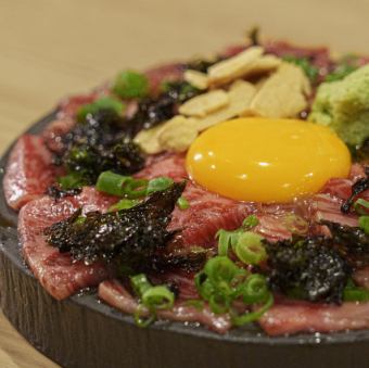 近江牛タン刺し/和牛ユッケ