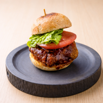 近江牛の小さなハンバーガー
