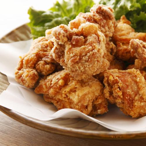 Sweet and sour sauce of chicken / fried chicken