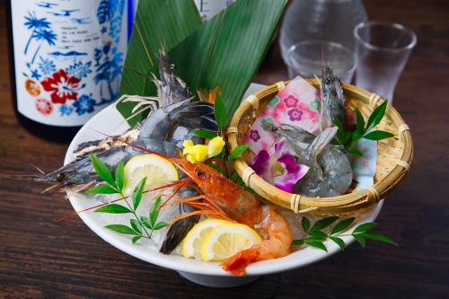 Assortment of three types of shrimp