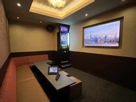 カラオケ&ダーツ付完全個室完備！カラオケ歌い放題×ダーツ投げ放題♪吉祥寺駅から徒歩3分の好立地で幹事様も安心♪忘年会、新年会、歓迎会、送別会など各種宴会にご利用頂けます♪お得な飲み放題付きコースや、貸切減的コースもご用意！吉祥寺×記念日×貸切×女子会×飲み放題×二次会×ダーツ♪