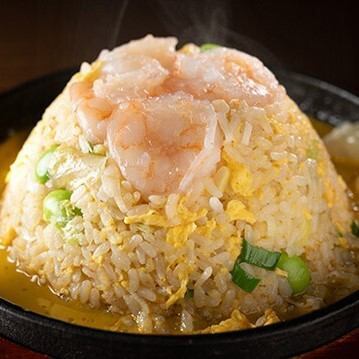鉄板エビチャーハン