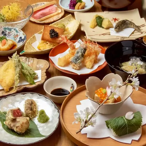 天ぷらづくし「八坂」