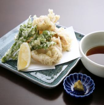 いわい鶏の天ぷら　和風出汁添え