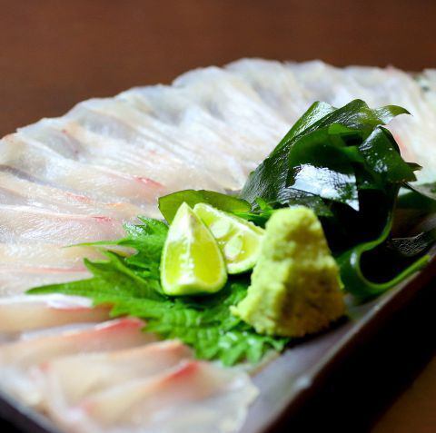 独自のルートで仕入れた新鮮なお魚を和の職人が丁寧に調理。