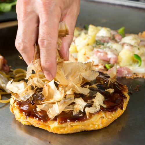 【組み合わせは無限大】食べるたびに新しい味に出会える！アレンジ自由なお好み焼きスタイル◎