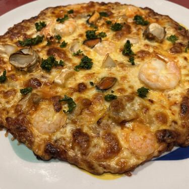 Seafood pizza