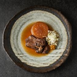 シェフ自慢の和牛ベロ大根